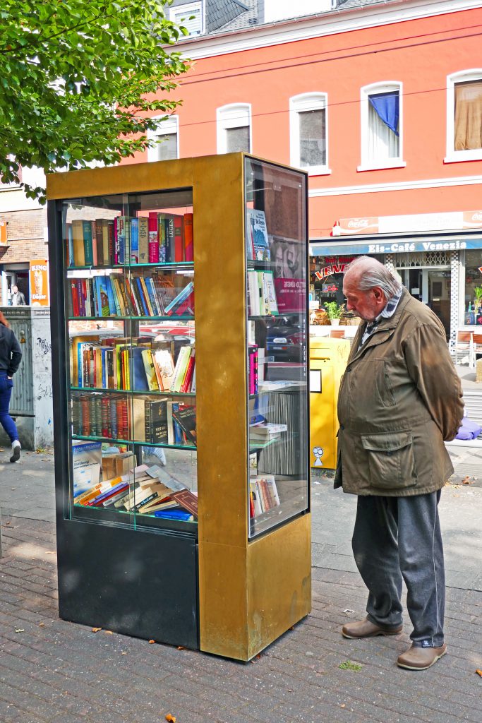 Gerresheims neue Bücherbox  Foto: LOKALBÜRO 