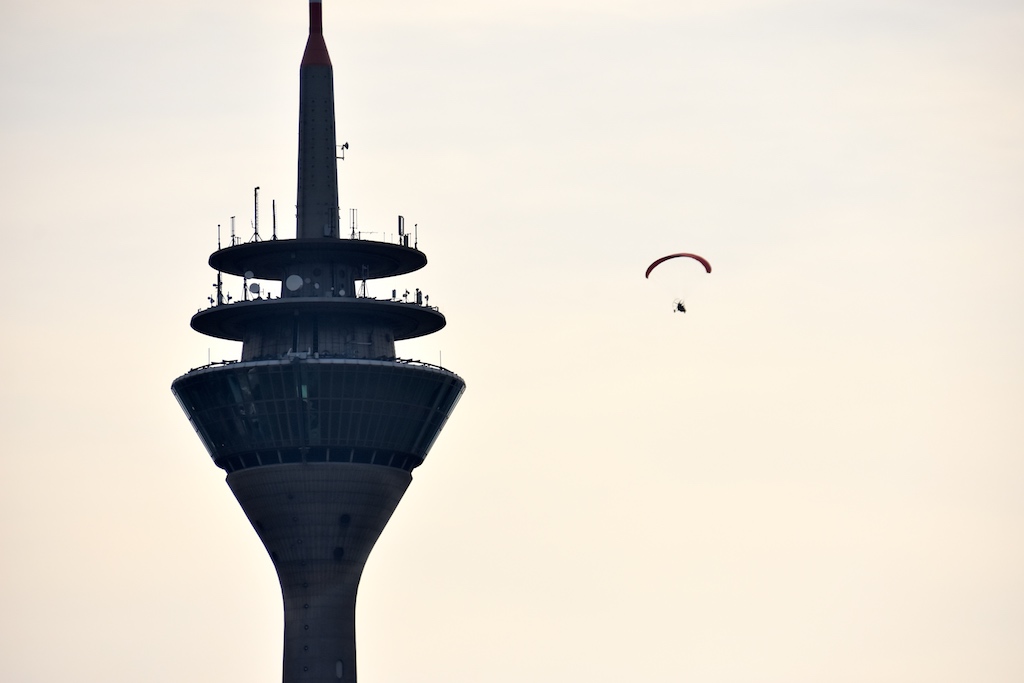 Ein paar Runden um den Rheinturm