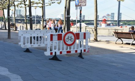 Fahrradwege gesperrt !