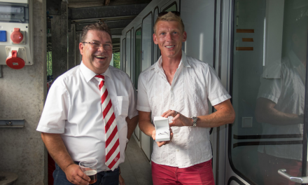 Stadion statt Kirche – eine Fußballhochzeit