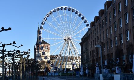 Aufbau Riesenrad beginnt am 9. Oktober