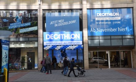 Decathlon auf der Schadowstraße hat eröffnet