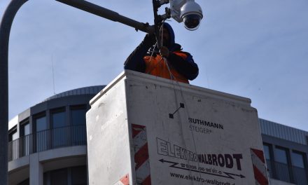 Neue Kameras an der Heinrich-Heine-Allee