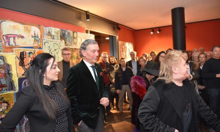 Erste Ausstellung im Mutter Ey Café