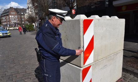 Betonklotz um mehr als 30 cm verschoben