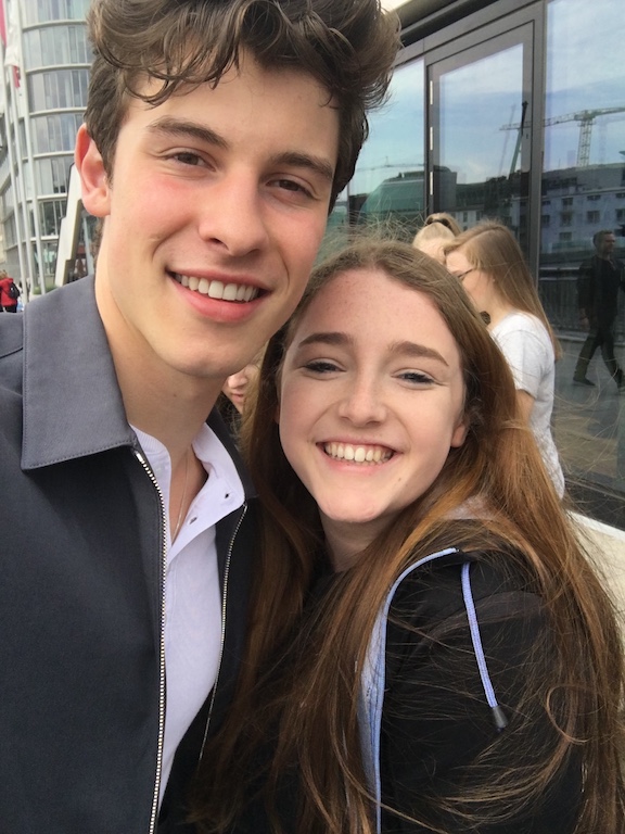 Vanessa aus Dortmun mit ihrem Star Shawn Mendes