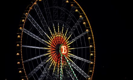 Größte Kirmes am Rhein neigt sich dem Ende zu