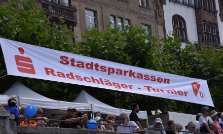 Radschlägerturnier zog viele Besucher an