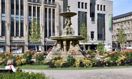 Schalen- und Tritonenbrunnen wieder außer Betrieb