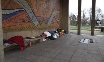 Räumung des Obdachlosen-Camps ausgesetzt