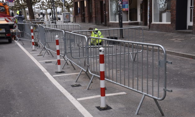 Parkflächen für Leihräder und Roller