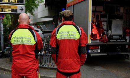 Folgemeldung: Wohngebäude zum Teil eingestürzt — beide Leichnam konnte geborgen werden