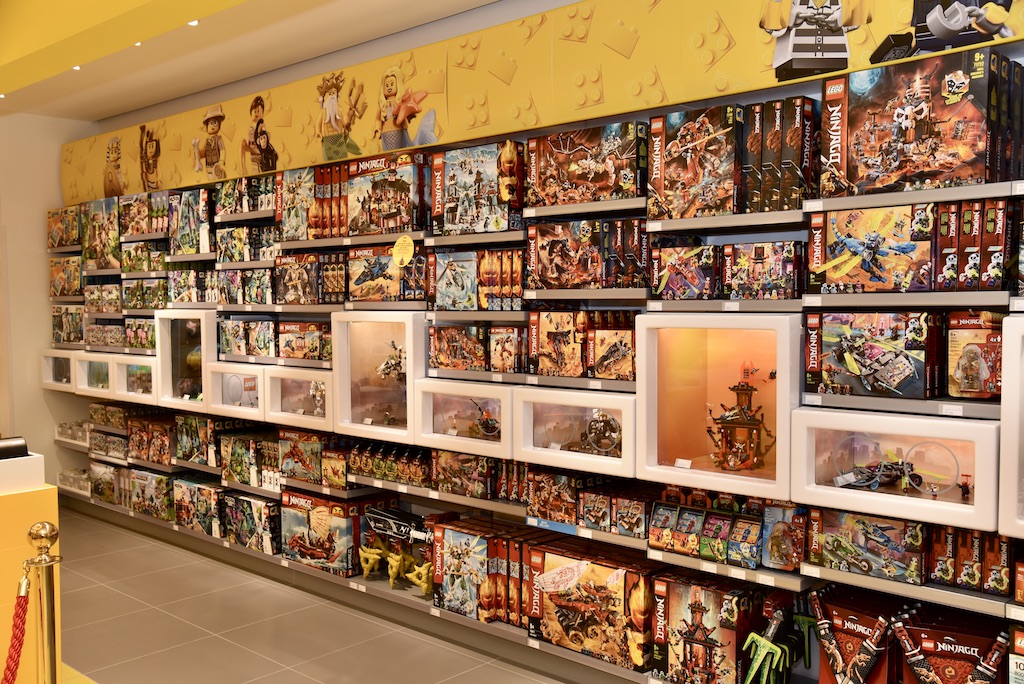 Blick in den neuen Lego-Store Foto: LOKALBÜRO