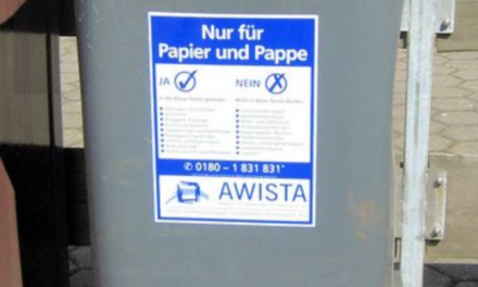 Awista liefert weitere blaue Tonnen aus