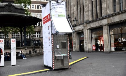 Hygienetower am Hauptbahnhof, an der Heinrich-Heine-Allee und an den Arcaden werden abgebaut