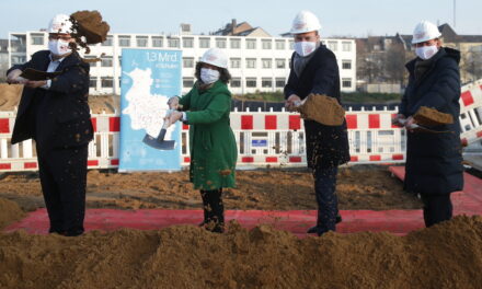 Baustart für das neue Wim-Wenders-Gymnasium