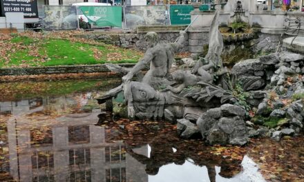 Arbeiten am Tritonenbrunnen werden wieder aufgenommen