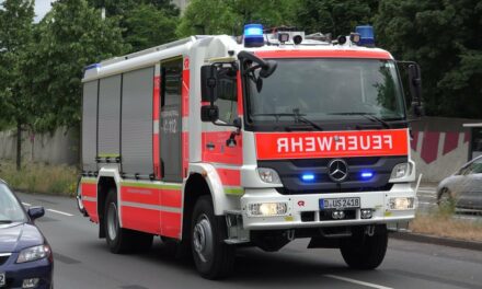 Osterbilanz der Feuerwehr Düsseldorf — 948 Einsätze an den Ostertagen