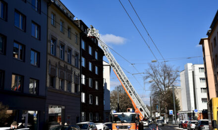 Twittergewitter gewährt interessante und unterhaltsame Einblicke in den Feuerwehr-Alltag