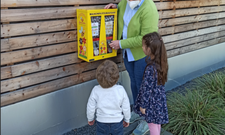 Bienenfutter aus dem Kaugummiautomaten