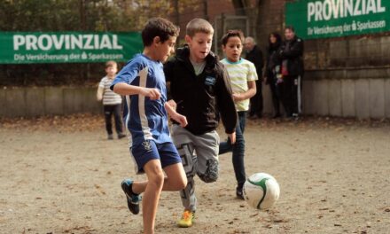 Die „Bolzplatzhelden“ der Bürgerstiftung Düsseldorf starten in ihre neunte Saison