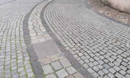 Bodenleuchten am Schloßturm sollen erneuert werden