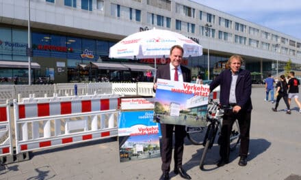 Start der Bauarbeiten zum Fahrradparkturm am Bahnhof Bilk