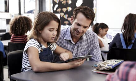 Mehr digitale Bildungsmedien für Düsseldorfer Schulen