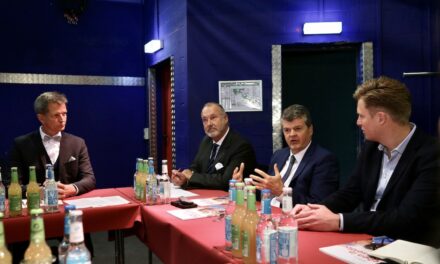 Junge Menschen mit Fluchtgeschichte starten durch