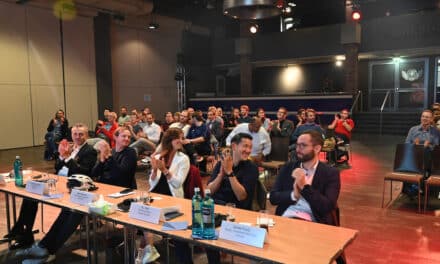 Gründungsinteressierte bei Prämierungsfeier des ersten “NEXT Award Düsseldorf” ausgezeichnet