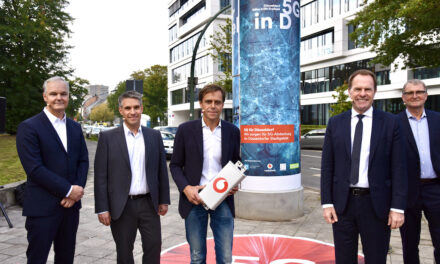 Deutschlands erste 5G-Litfaßsäule steht in Düsseldorf