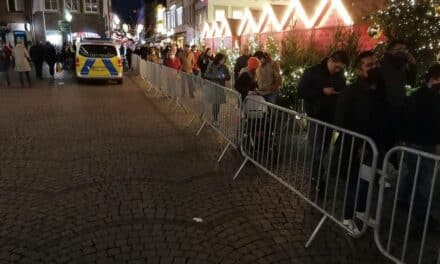 Düsseldorfer Weihnachtsmarkt führt 2G-Bändchen ein