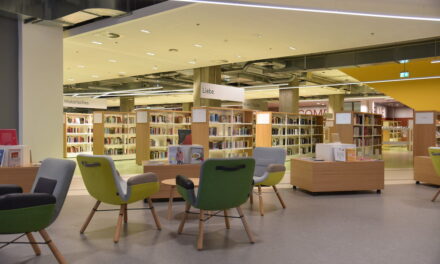 “Unter Elchen” – Düsseldorfer Lesebühne zu Gast in der Zentralbibliothek
