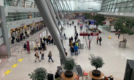 Streik des Sicherheitspersonals am Düsseldorfer Flughafen: rund 160 Flüge gestrichen