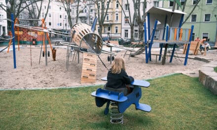 Ein Flugzeug für den Hermannplatz