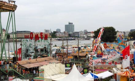 „Größte Kirmes am Rhein“ mit Schützen- und Heimatfest findet statt