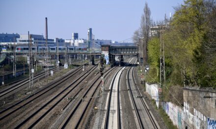 Stadt Düsseldorf und Deutsche Bahn loben Gestaltungswettbewerb für Schallschutzwände aus