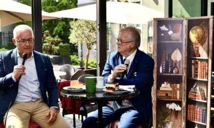 ups Deutschland Präsident Frank Jörgensen begeisterte beim Kaffee-Klatsch im Mutter Ey
