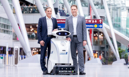 Flughafen Düsseldorf und Sasse Aviation Service testen humanoiden Reinigungsroboter