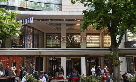 DAS SEVENS SORGT FÜR AUSGELASSENE SHOPPING-STIMMUNG AM VERKAUFSOFFENEN SONNTAG