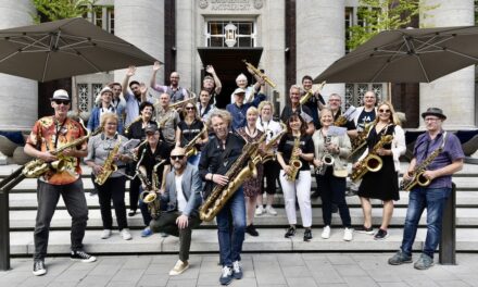 Saxophon-Flashmob in der Altstadt