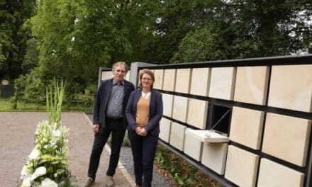 Erstes städtisches Außenkolumbarium auf dem Friedhof Heerdt