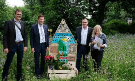 Heinrich-Heine-Gesamtschule: 700 Quadratmeter Schulhof entsiegelt