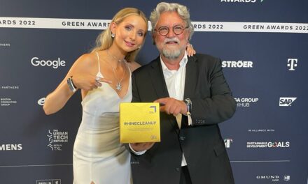 RhineCleanUp in Berlin mit dem Green-Award ausgezeichnet