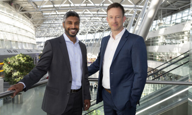 Lars Redeligx und Pradeep Pinakatt werden neue Geschäftsführer der Flughafen Düsseldorf GmbH