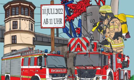 Feuerwehr feiert Geburtstag mit großem Fest am Unteren Rheinwerft
