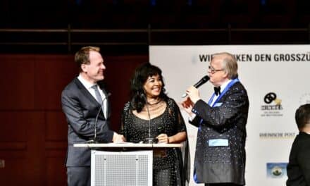 Grandiose Musik-Show in der Düsseldorfer Tonhalle  zum 90. Geburtstag der Düsseldorfer Jonges