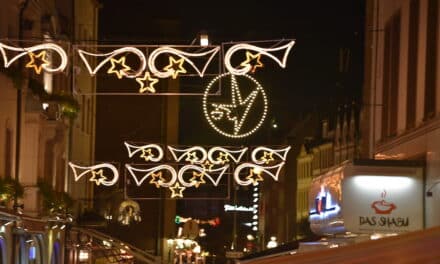 Einsparungen bei Weihnachtsbeleuchtung und Gaslaternen