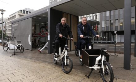 ÖPNV-Mobilitätsstation am Kirchplatz eröffnet