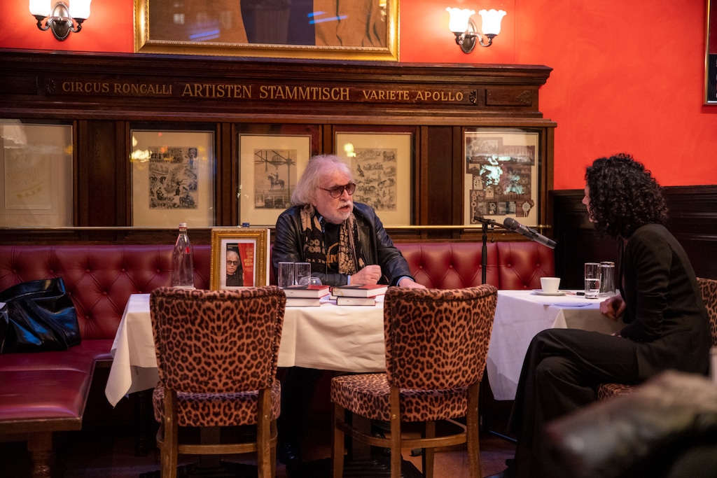 Für Bernhard Paul wars Therapie – für uns Hühnersuppe für die Seele ... Für Bernhard Paul wars Therapie – für uns Hühnersuppe für die Seele ...